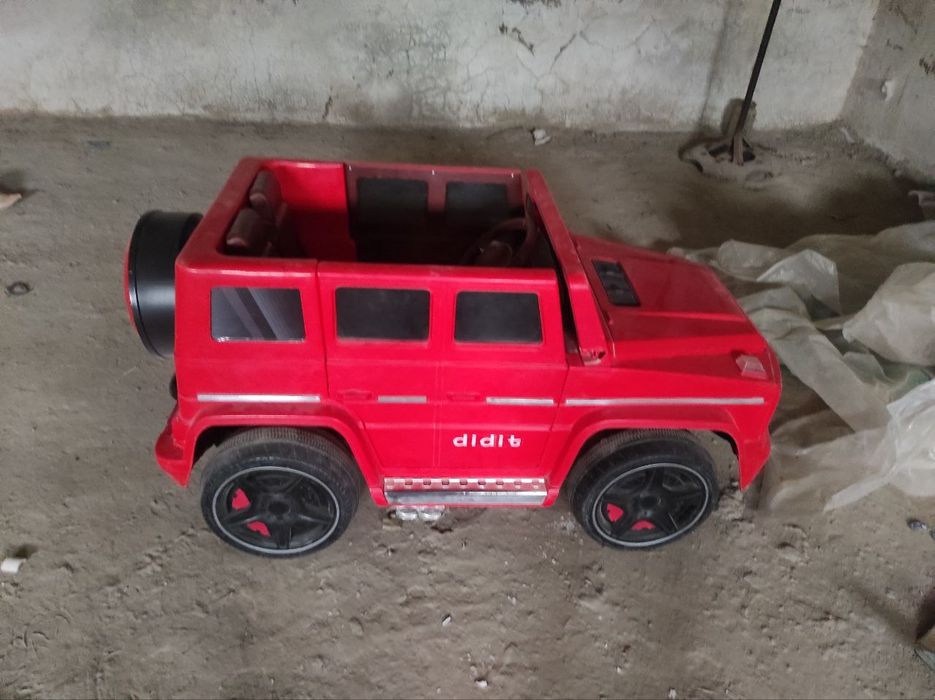 Болалар мошинчаларини ва мотоцикларини таъмилаймиз ва сотамиз