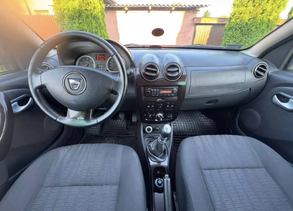 DACIA Duster 4×4 An 2012 Motor 1.5 Diesel ,110 cp   Euro 5