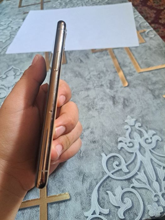 Iphone 11pro sotiladi
