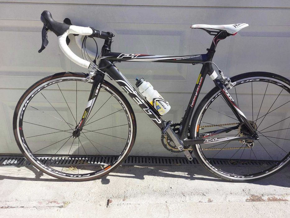 FELT Ultegra Състезателен Велосипед 28 цола
