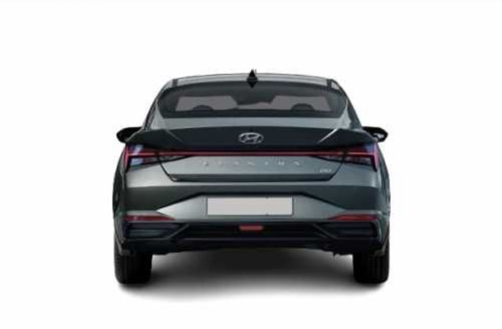 Фара центральная Elantra 2021