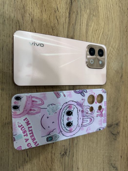 Телефон VIVO Y28