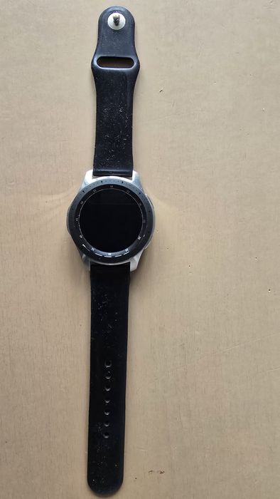 Samsung Galaxy Watch SM-R800
