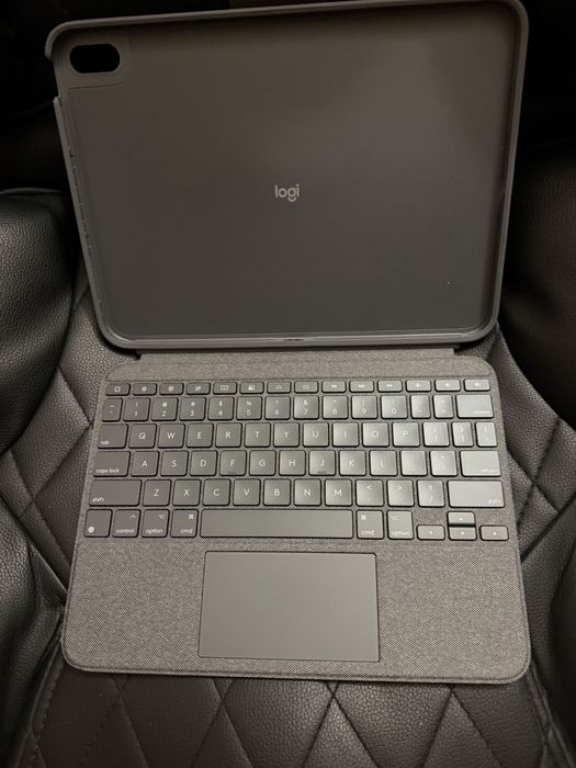 Husa Logitech Combo Ipad 10, US, gri oxford