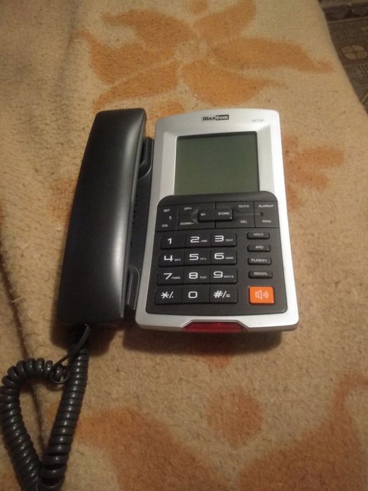 Telefon cu baterii