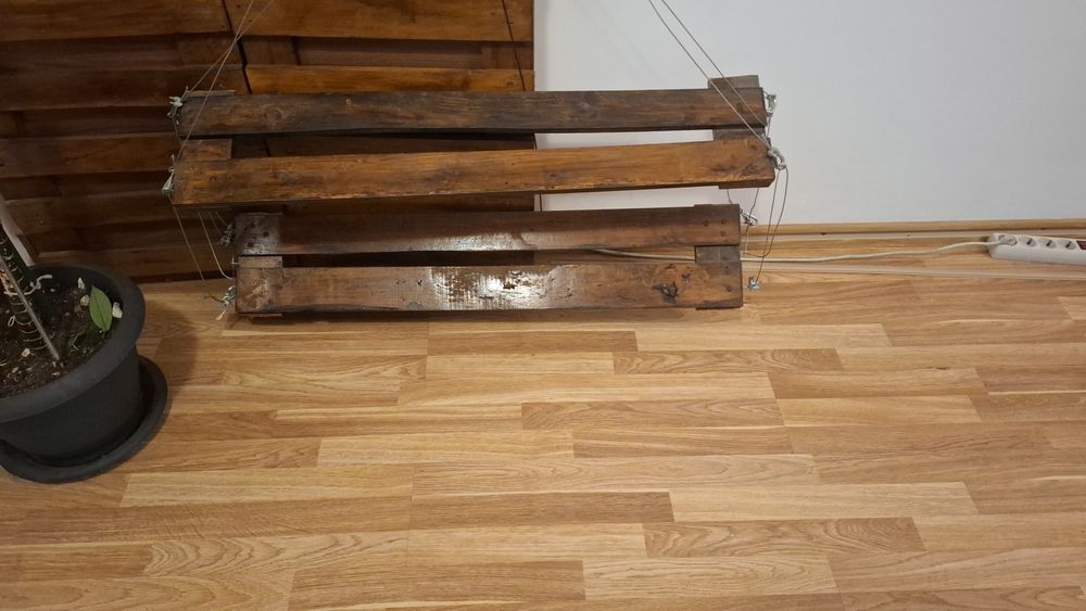 Mobilier paleti/Masa sticla paleti cu roti/Comoda TV paleti/Raft palet