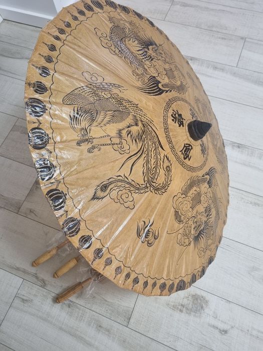 Umbrela chinezeasca de hartie