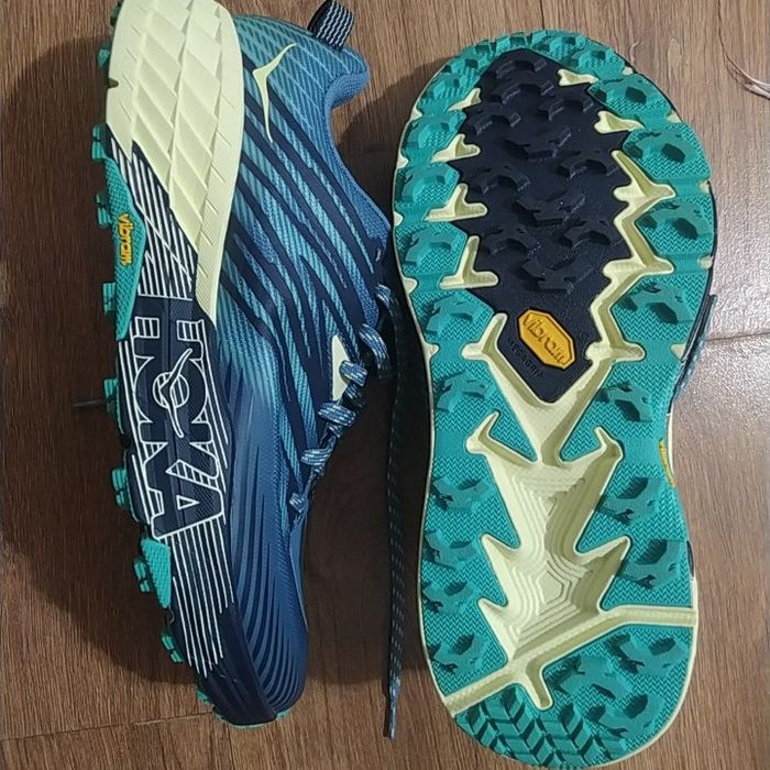 Нови спортни обувки Hoka One One, ном.44