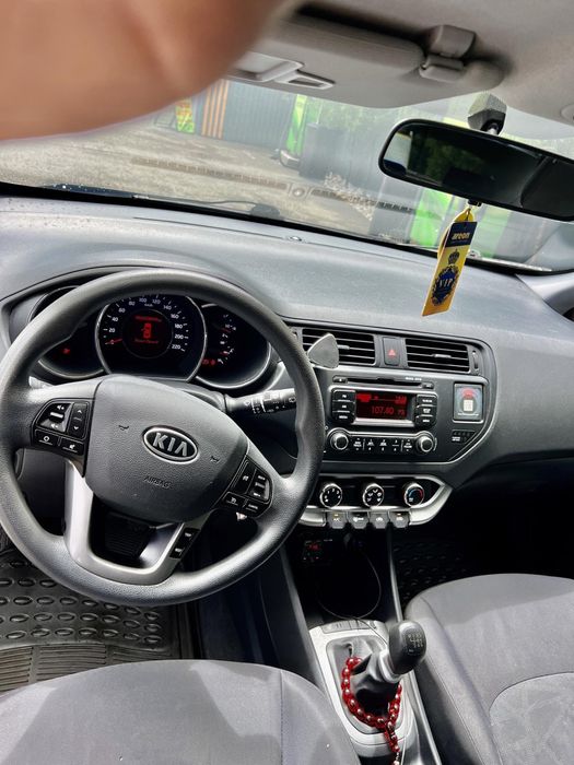 KIA RIO urgent 2500