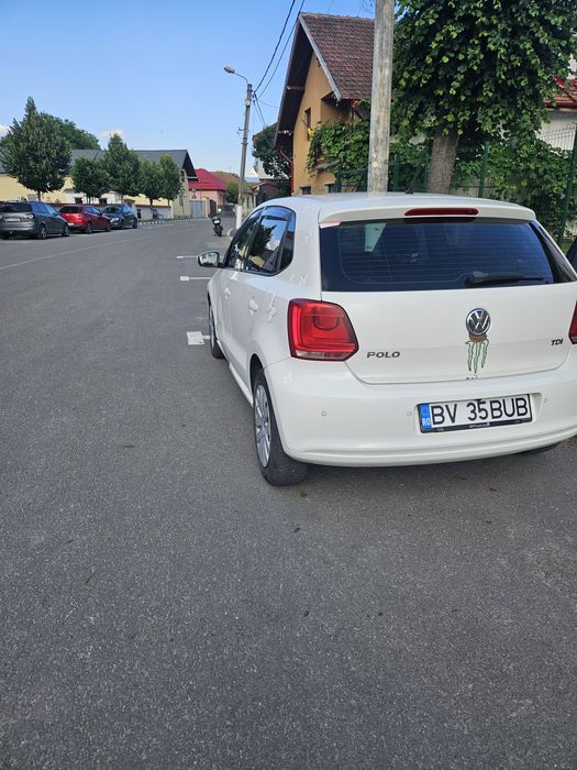 VOLKSWAGEN Polo 2010 — imagine 2