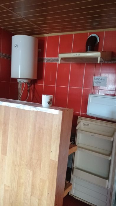 Închiriez casa la țară  pe termen lung