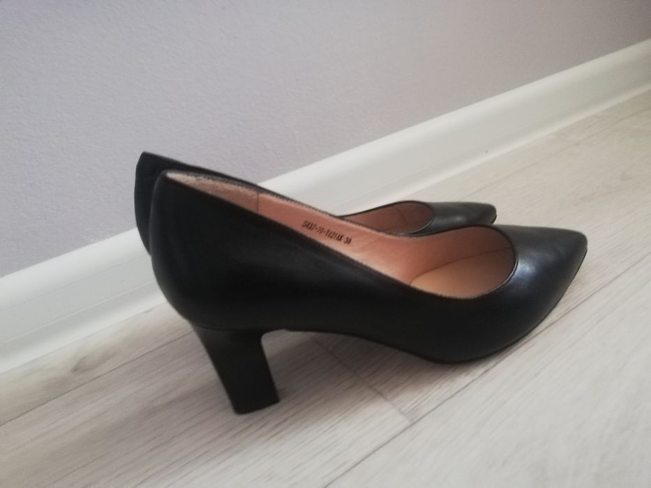 Продам турецкое туфли