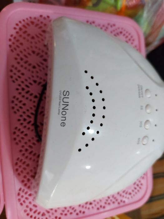 Продам лампы для маникюра.