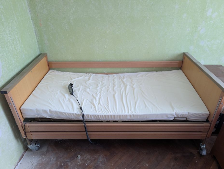 Болнично легло (ново)