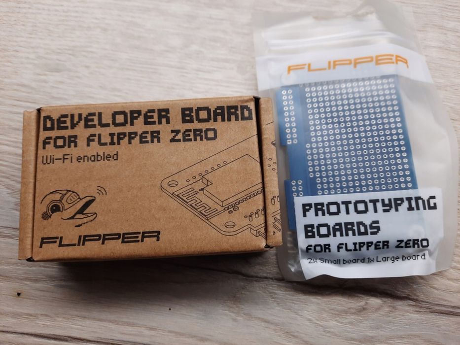 Flipper Zero WiFi Devboard si Prototyping Boards pentru Flipper Zero