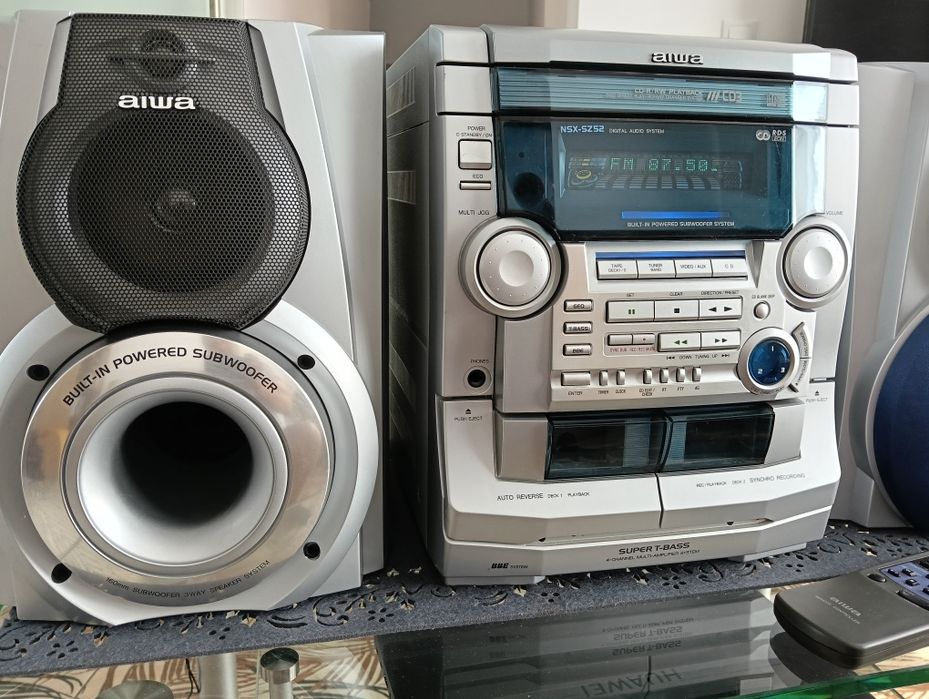 Combina Aiwa+telecomanda originala!