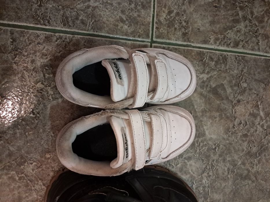 Детски маратонки и ботуши  27 номер