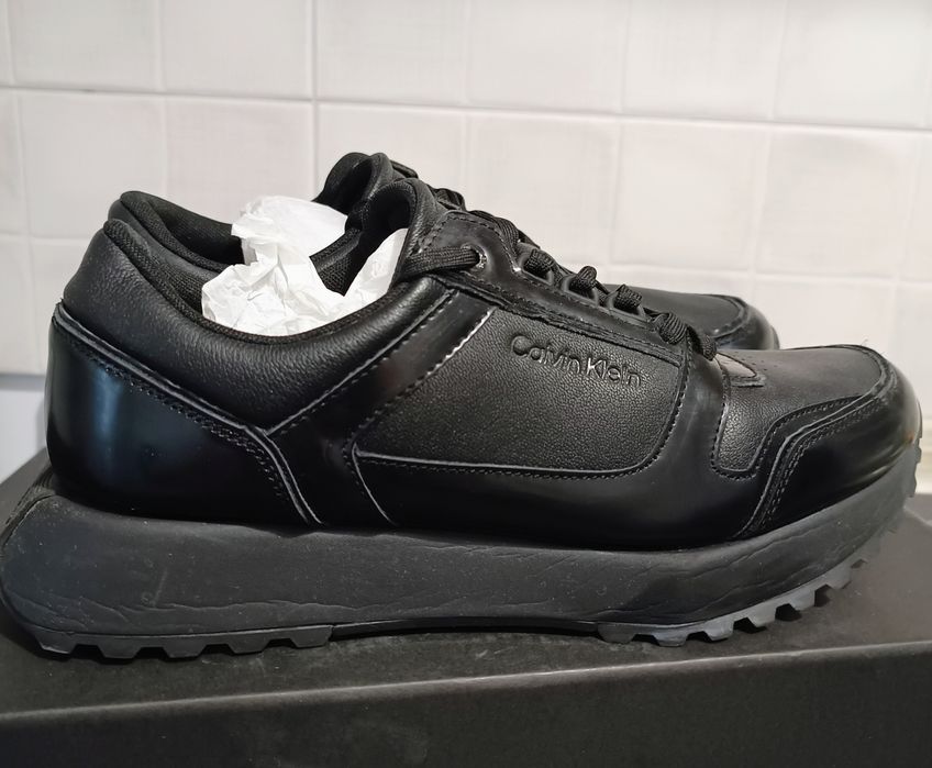 Vând adidas Calvin Klein originali din piele nr.43