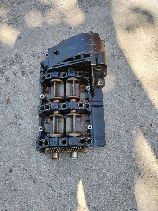 Оригинална маслена помпа Бмв N43B20A/Bmw E81 E87 E90 E91 E92 E93