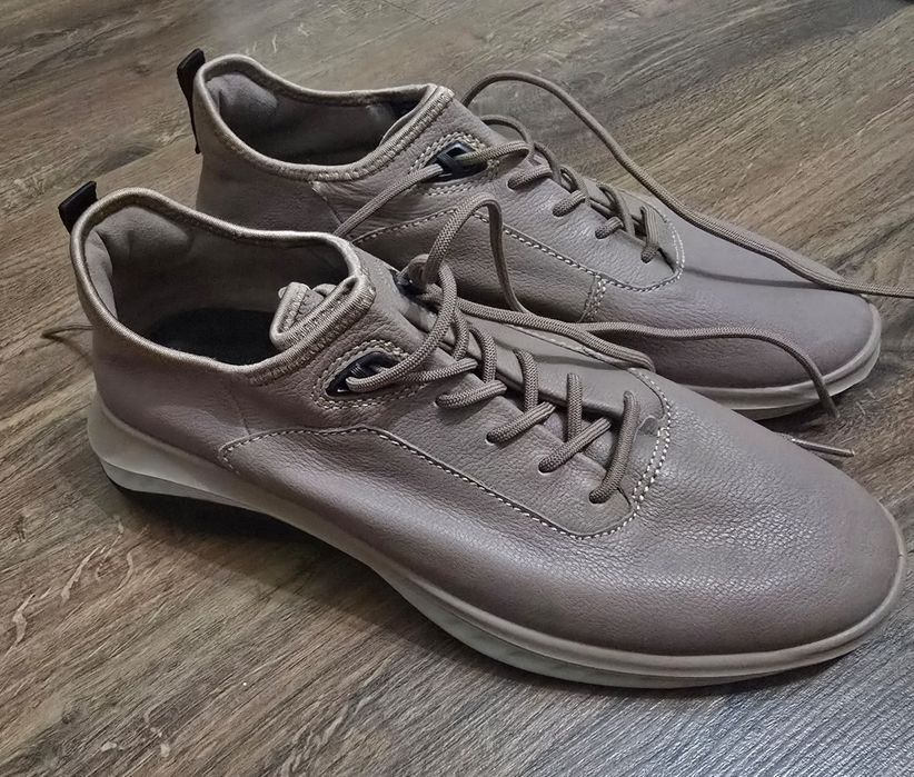Adidasi Ecco St.360