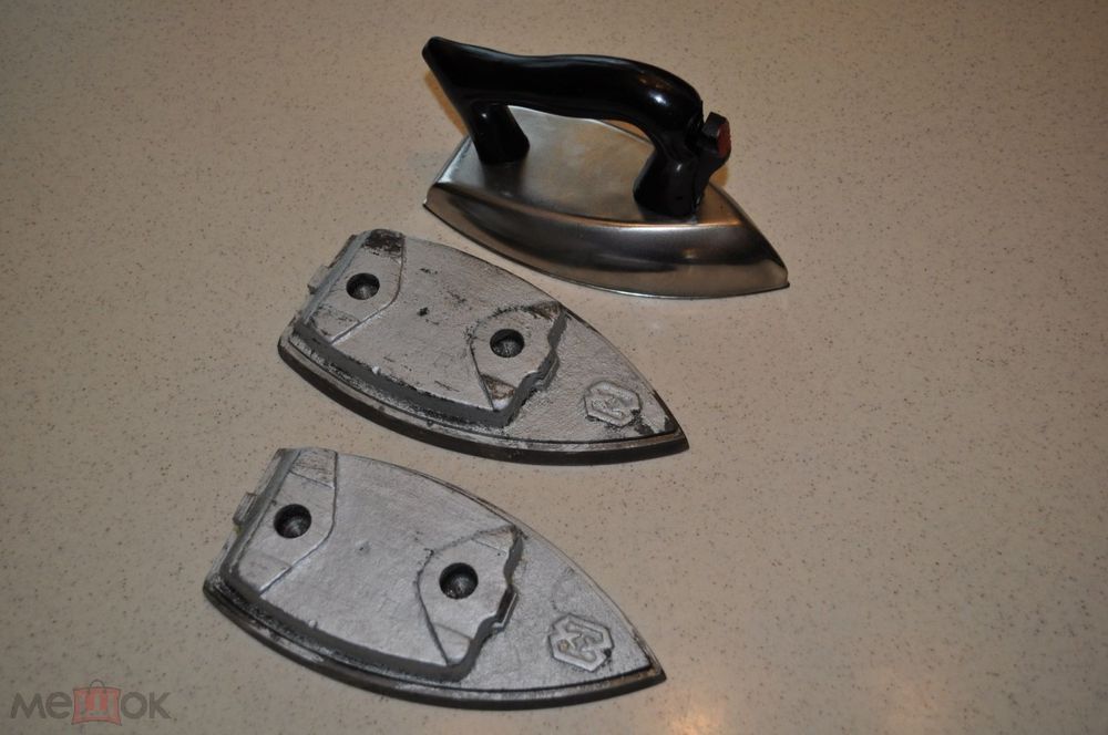 Продам новый наплитный утюг