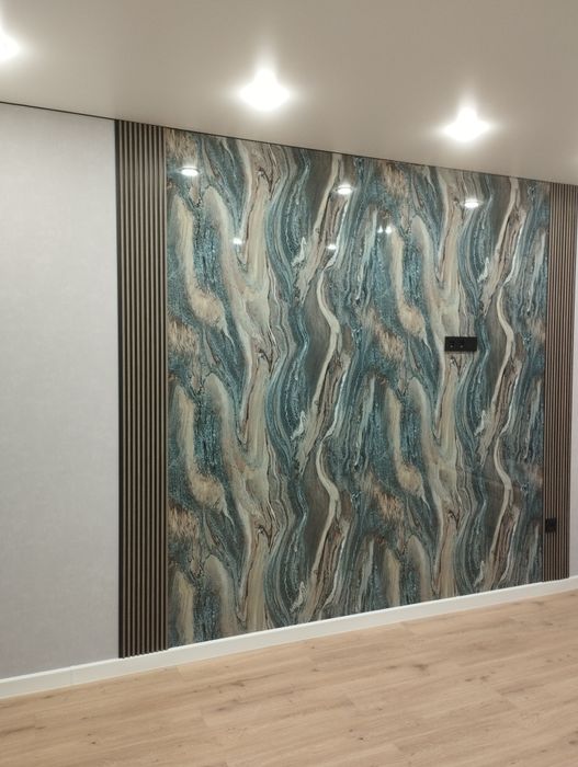 Клею обои, галтели