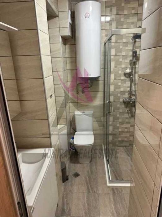 Дава се под наем Двустаен апартамент в Варна, Левски - 65 кв.м за 548.25 € - Снимка #3
