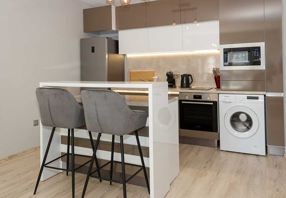 Дава се под наем Двустаен апартамент в к.к. Св.Св. Константин и Елена - 60 кв.м за 650 € - Снимка #5