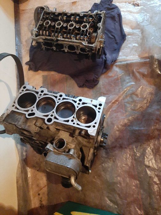 Глава, Колянов вал, бутала и биела AUDI A4 2.0 бензин 2002г.