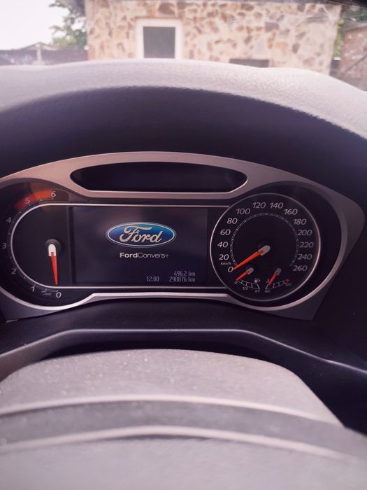 Vând schimb Ford Mondeo MK4