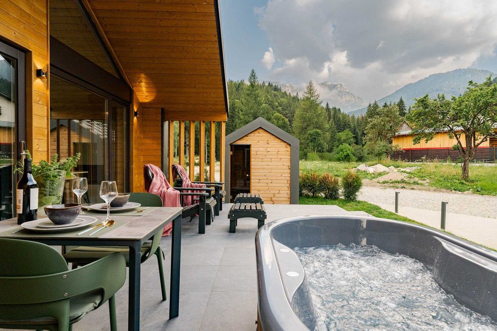 Chalet cu saună & ciubăr – retragere la 3,5 km de Castelul Bran