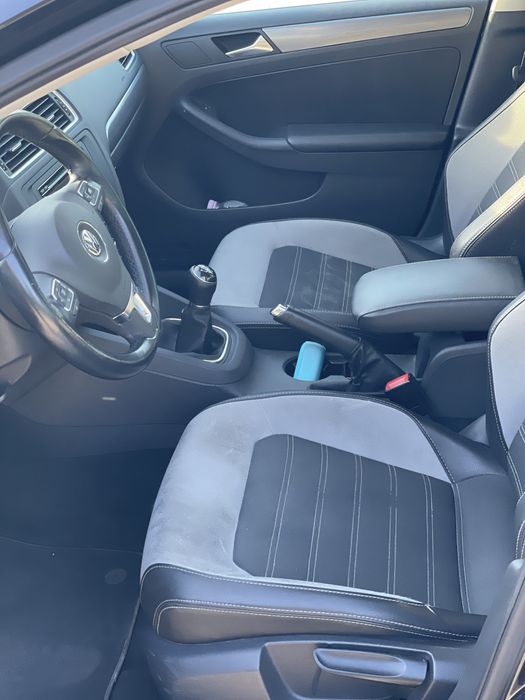 VW Jetta Highline