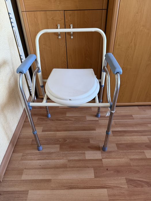 Продам биотуалет переносной