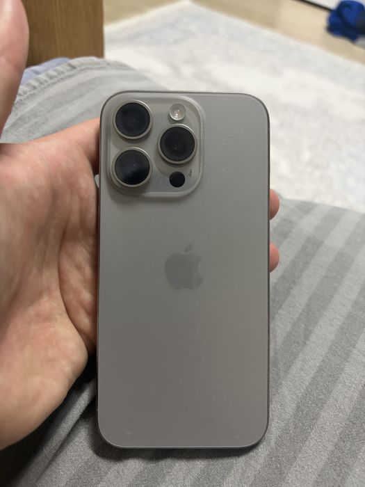 Iphone 15 pro в идеальном состоянии