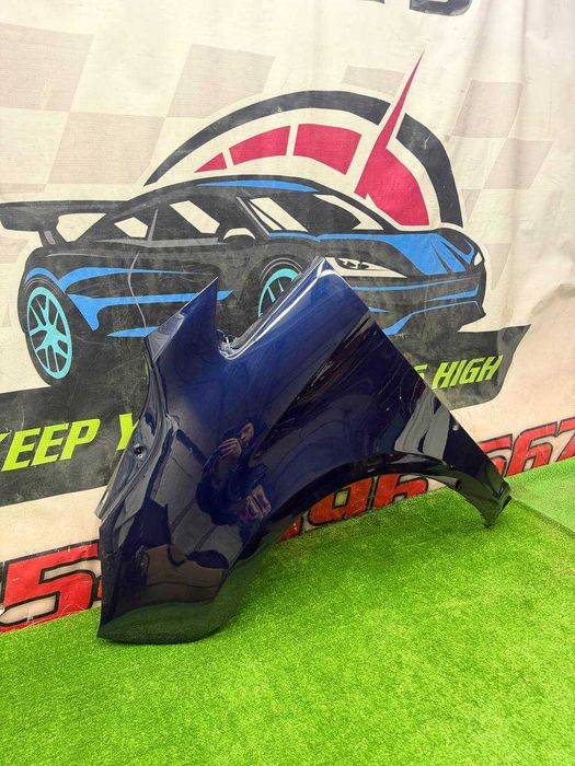 Aripa stanga fata Mercedes Benz Clasa V (W447)