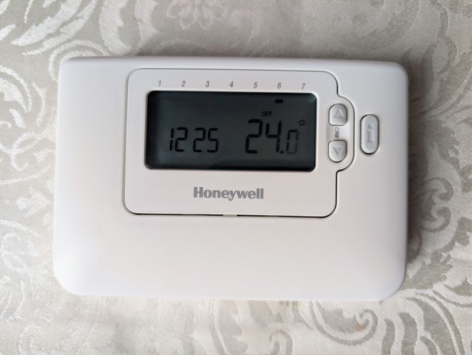 Termostat de ambient programabil HONEYWELL CM707 Cronotermostat