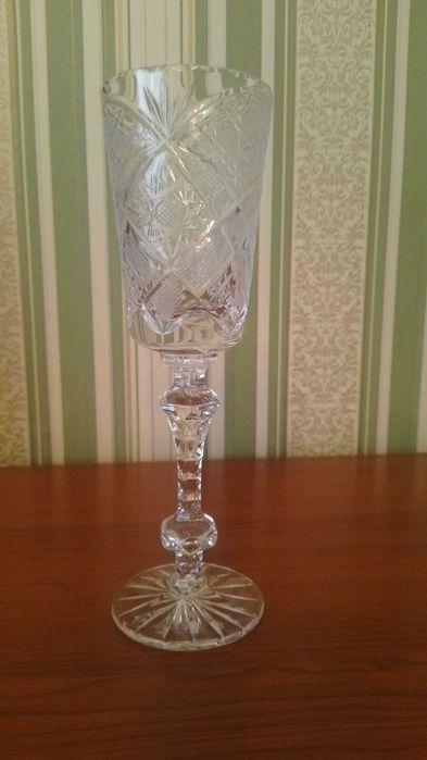 Продам фужеры хрустальные 5шт. б/у