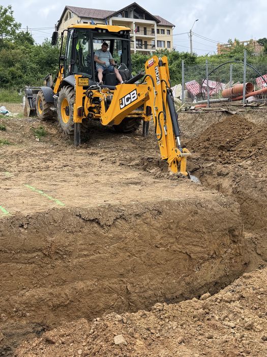 Inchiriere Buldoexcavator, Mini Excavator ,bobcat 5tone