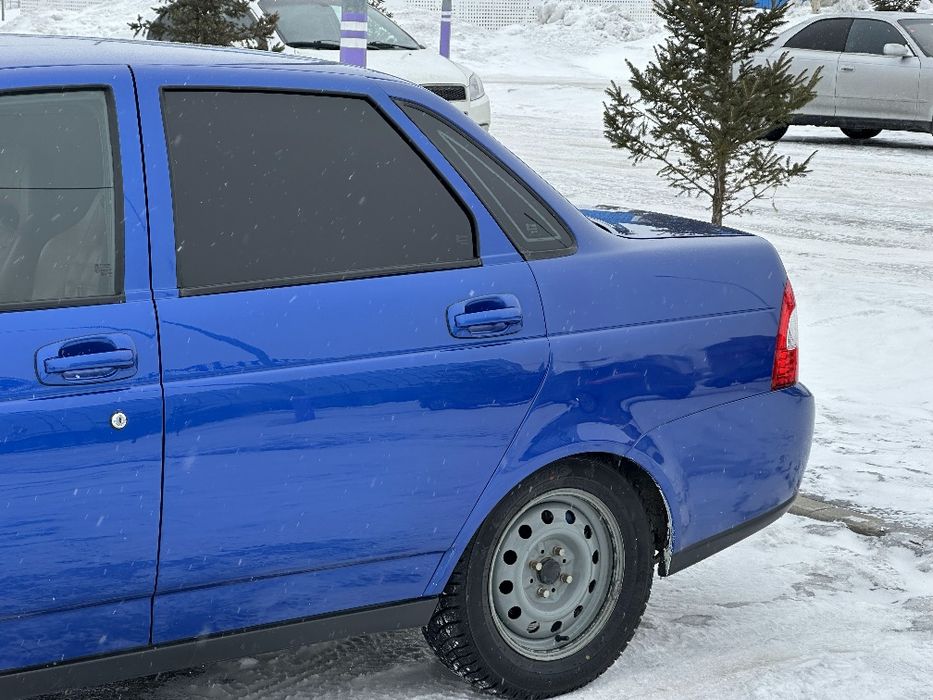 Продам приору люкс+