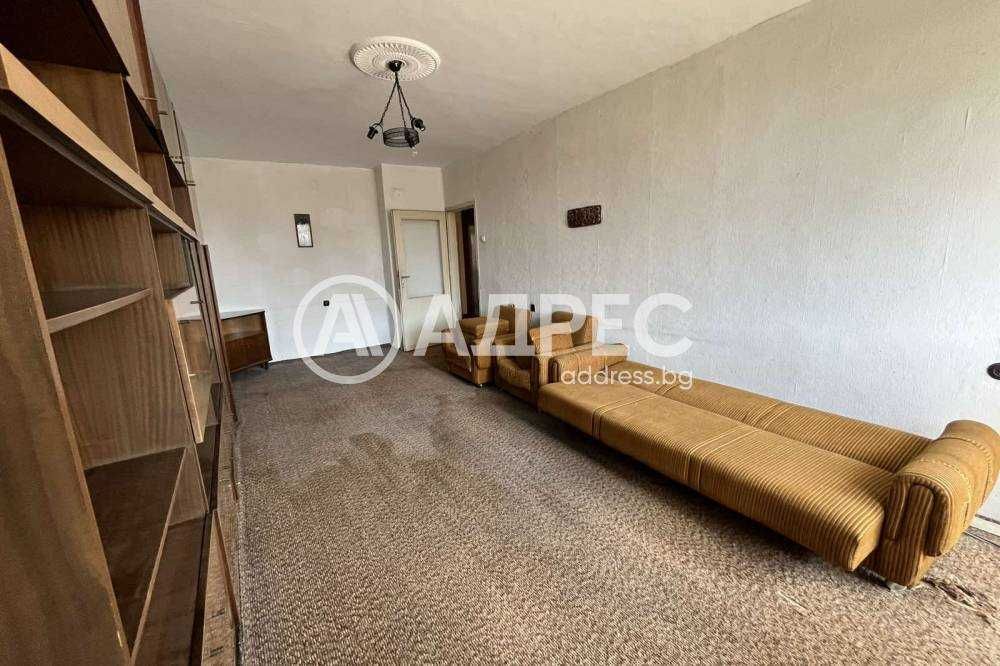 Дава се под наем Тристаен апартамент в Разград, Бели Лом - 85 кв.м за 204 € - Снимка #1