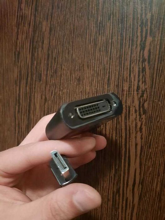 Adaptoare hdmi, vga, dvi, display port