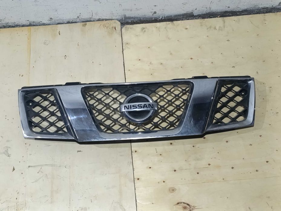 Решетка радиатора дорест Nissan Pathfinder 04-09 R51 Ниссан Патфайндер
