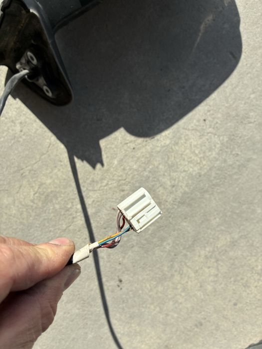 Дясно странично огледало Toyota Auris