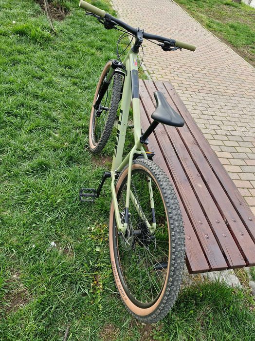 Bicicleta CUBE Aim Race 29