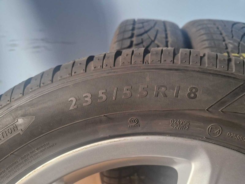 Audi A6 R18/4G Ауди
оригинални джанти с гуми
и датчици