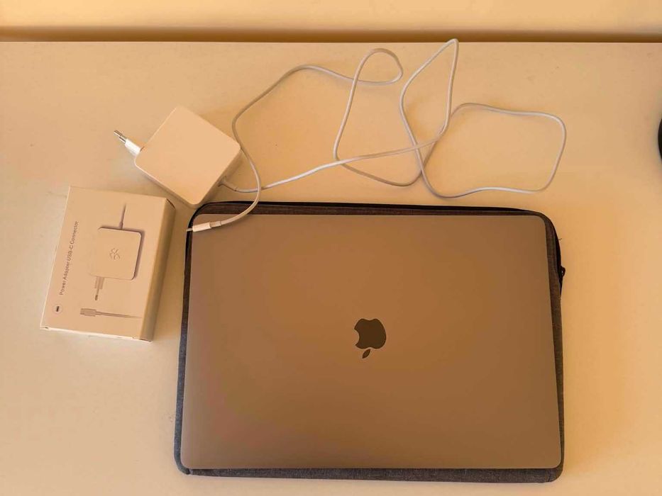 Лаптоп MacBook Pro 16” (2019)