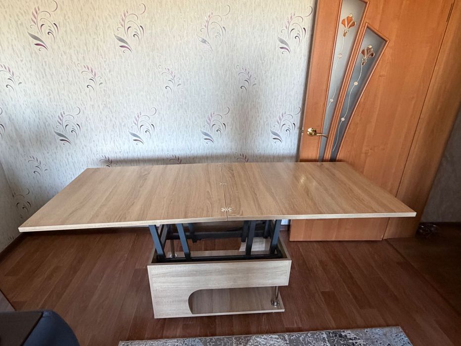 Продам раздвижной стол