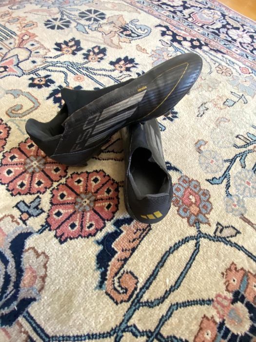 Ghete Fotbal Adidas  F50 League FG -EU 40 2/3 -Negre/Auriu