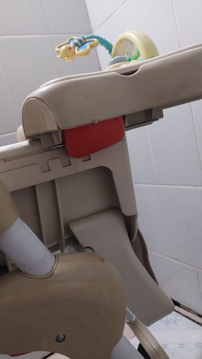 Детский стул-стол для кормления