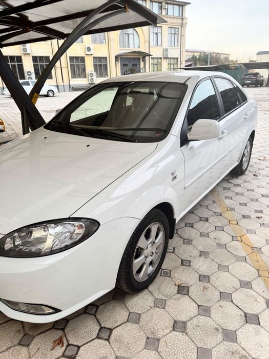 Jentra 2019 toza bir qòl srochna sotiladi naqd yoki arendai